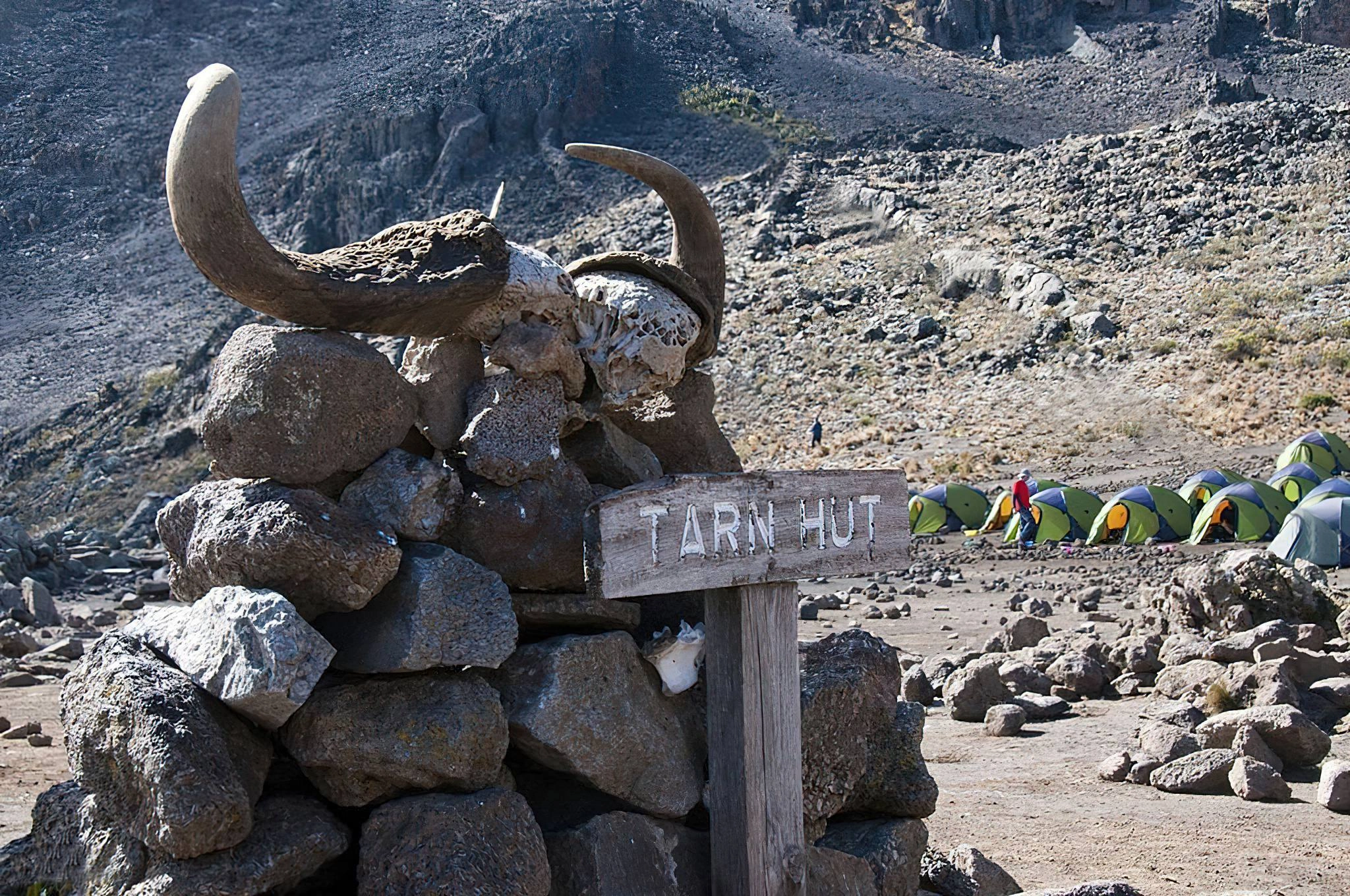 mount kilimanjaro campsite tarn hut
