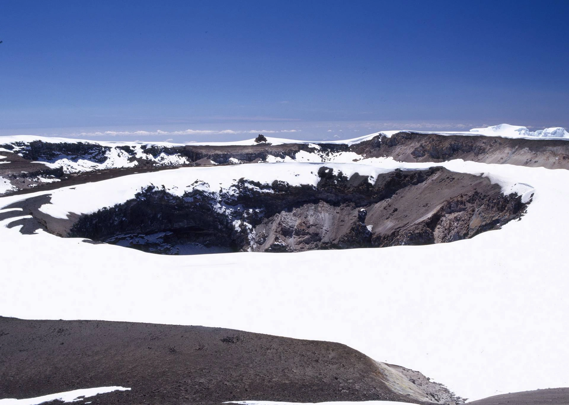 mount kilimanjaro the crater 01